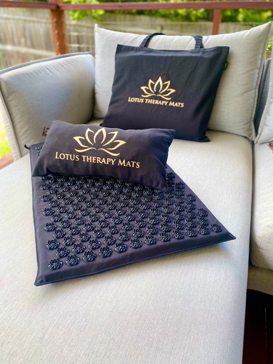 Acupressure Lotus Therapy Mat, Pillow and Bag - Black
