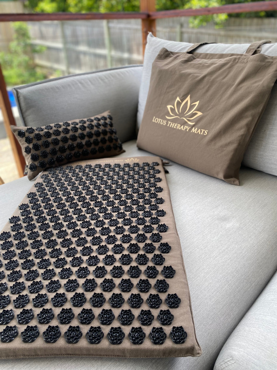 Acupressure Lotus Therapy Mat,Bag and Pillow - Taupe